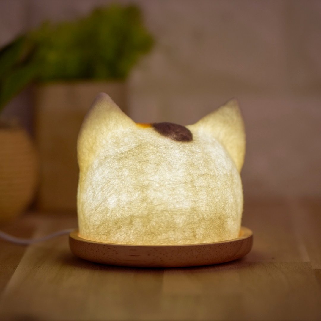 【订制商品】可 USB 连接的羊毛三花猫台灯 - 灯具/灯饰 - 羊毛 白色