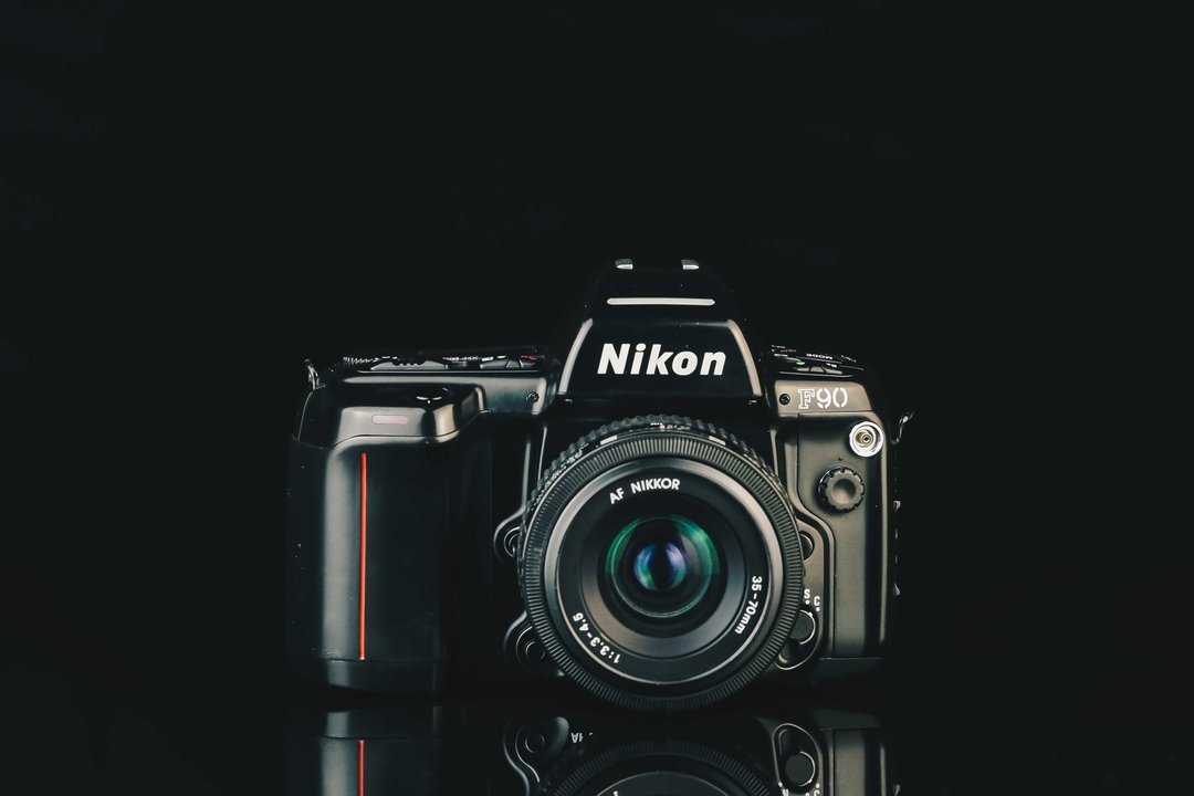 NIKON F90+NIKKOR AF 35-70mm F=3.3-4.5 #2204 #135底片相机 - 相机 - 其他金属 黑色