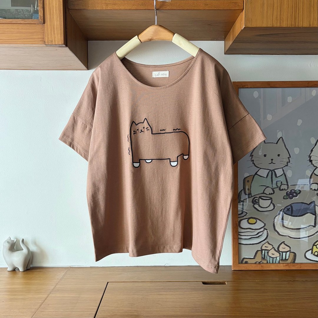 Purrniture 猫咪 T 恤：棕色 - 女装 T 恤 - 棉 咖啡色