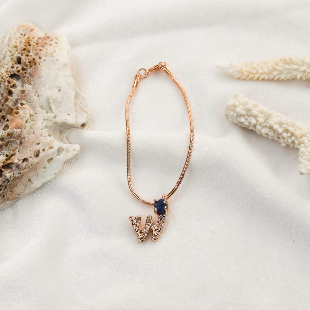 Alphabet bracelet W letter - 手链/手环 - 铜/黄铜 