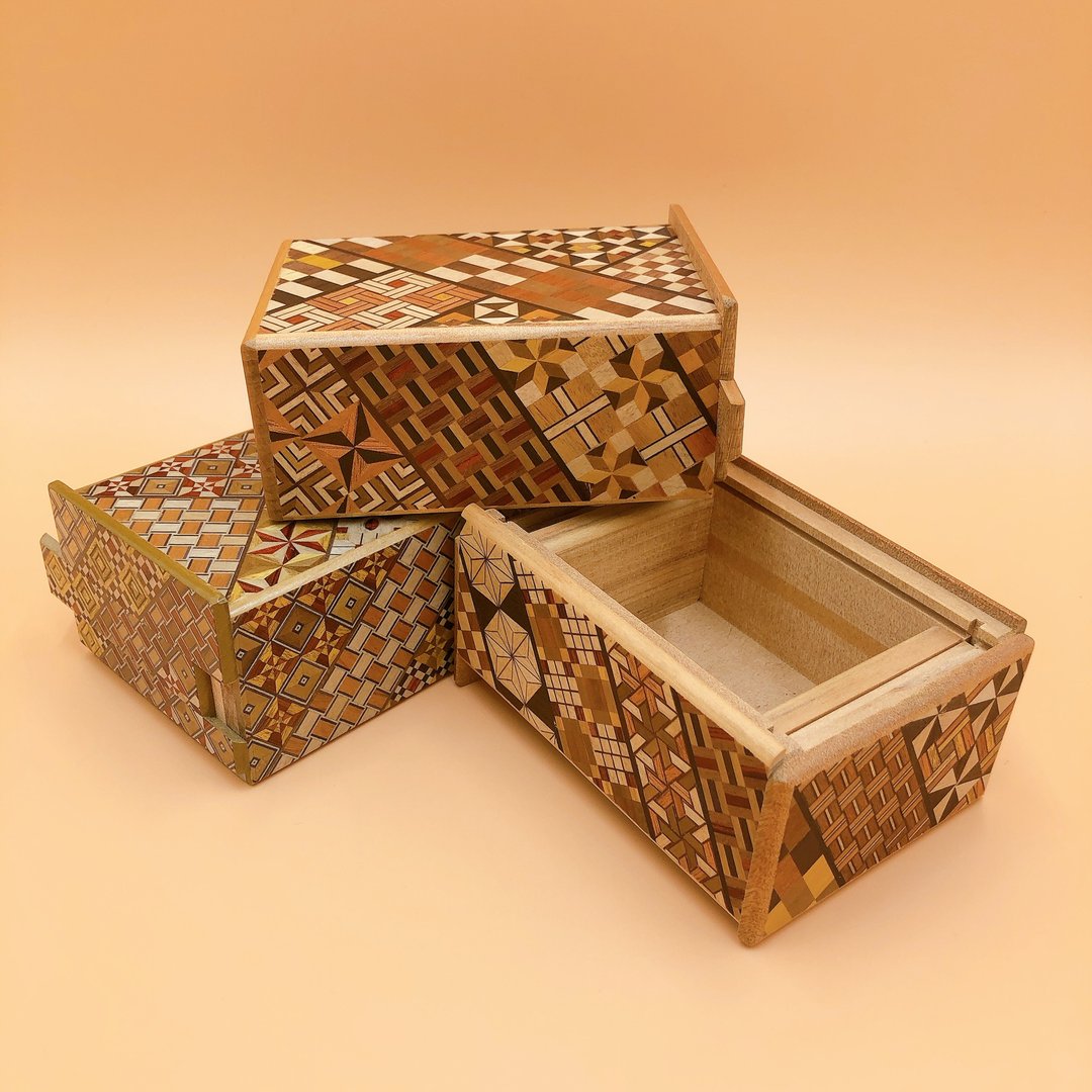【箱根寄木细工】日本工艺品 秘密箱 秘密盒 机关盒 - 收纳用品 - 木头 咖啡色