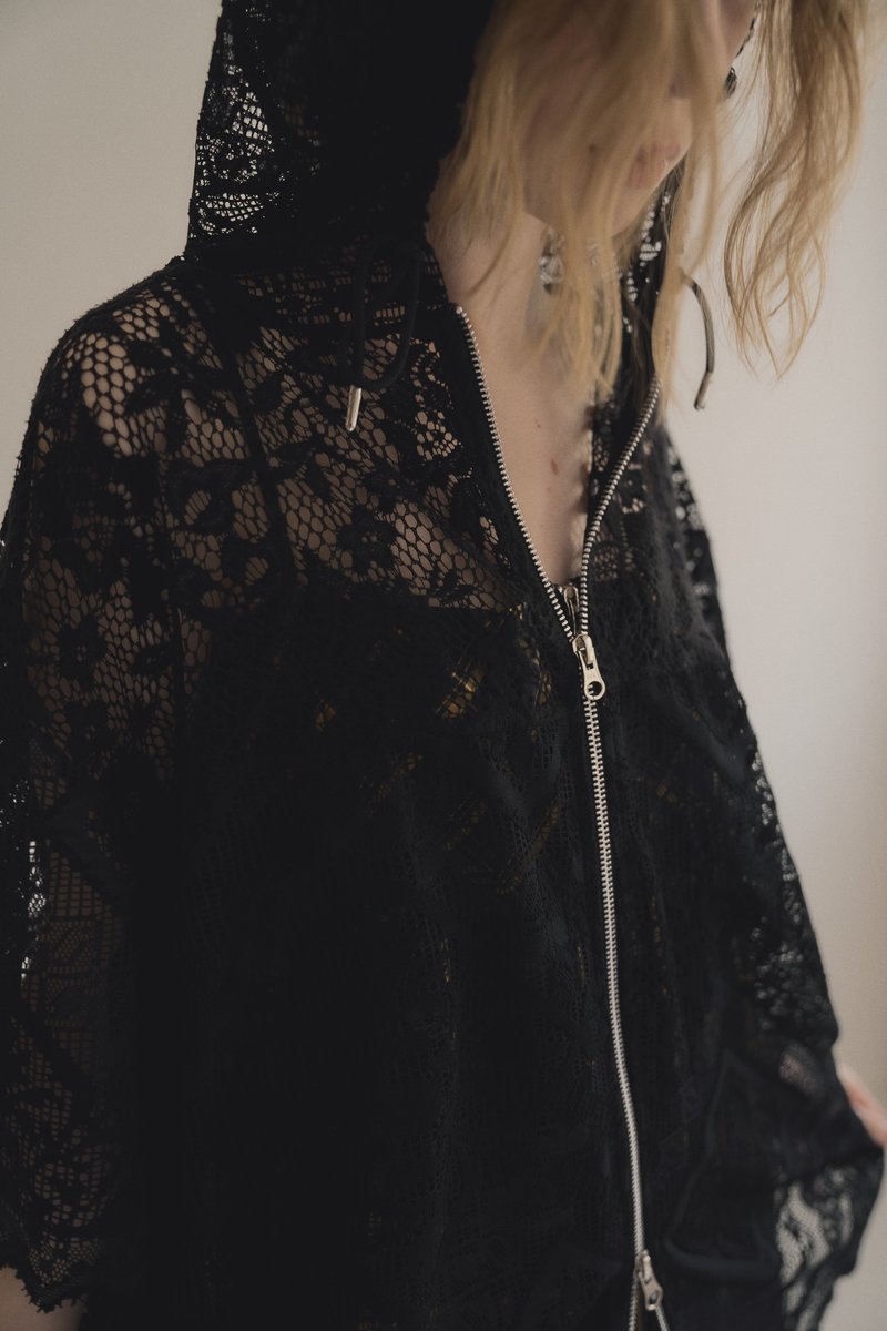 embroidery lace Jacket 日本拼接蕾丝罩衫 Black 黑 - 女装休闲/机能外套 - 聚酯纤维 黑色