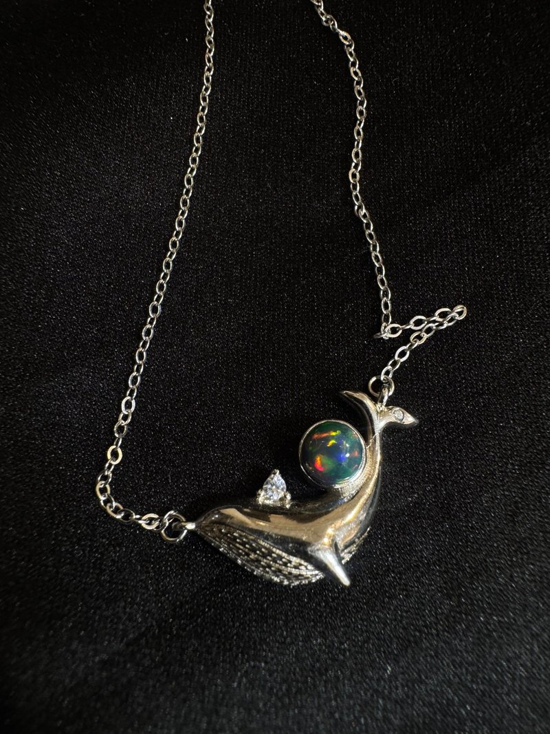 自由样态。 s925 纯银opal 黑欧泊 欧泊 蛋白石 项链 锁骨链 - 项链 - 半宝石 多色