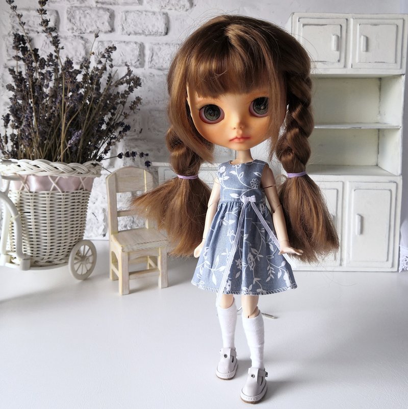 Blythe 娃娃衣服 1/6，可爱削肩夏季连身裙。服装布莱斯娃娃 - 玩偶/公仔 - 棉．麻 