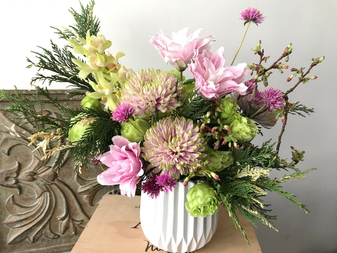 新年鲜花盆花 粉红色系菊花和百合 - 干燥花/捧花 - 植物．花 粉红色