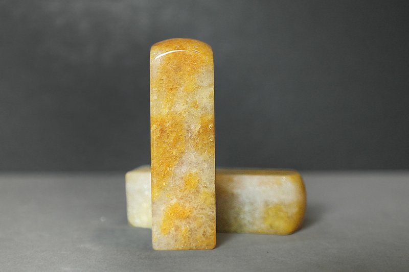 纯天然南非老黄玉个人印鉴章 - 印章/印台 - 玉石 黄色