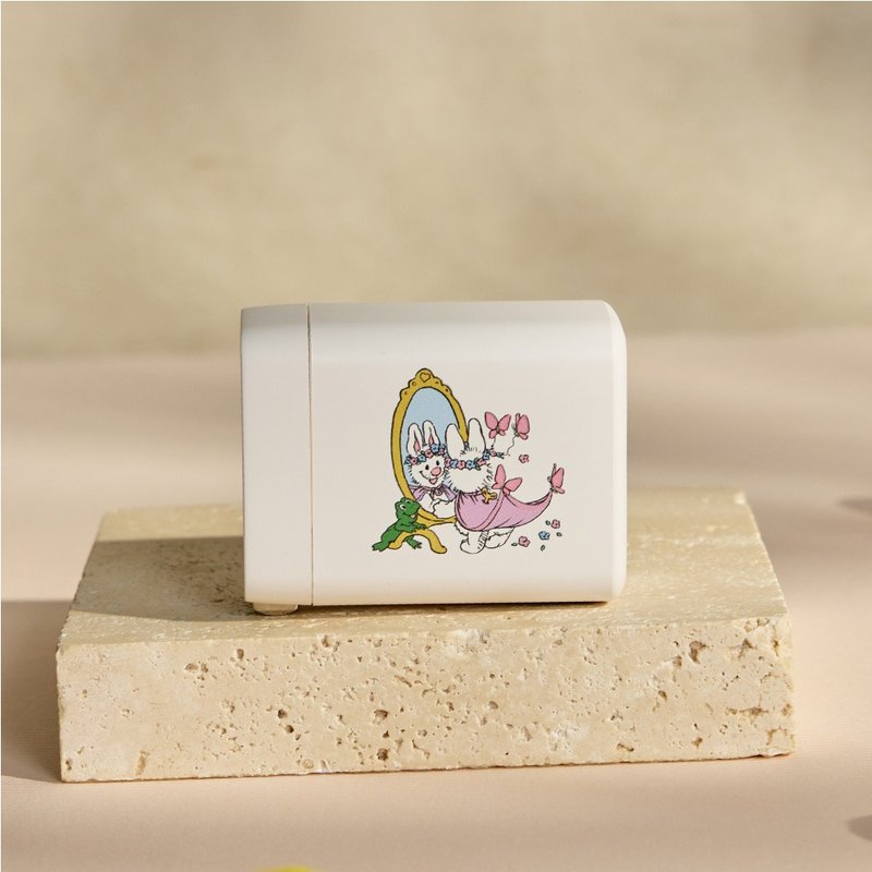 Suzy's ZooLulla照镜子GaN 40W Type-C双孔充电头 - 数码小物 - 塑料 多色