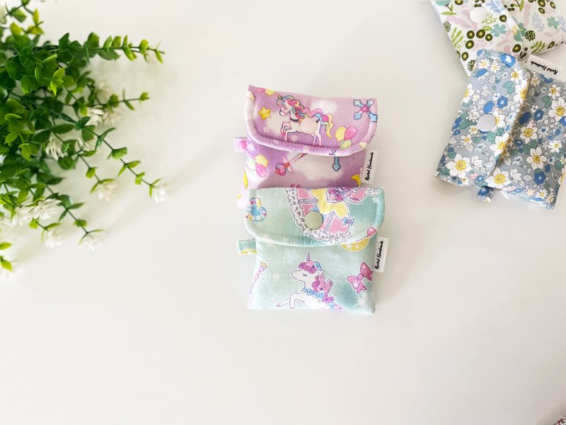 迷你饰品收纳袋/水晶手链袋/玉镯袋/Airpods/充电线收纳-灰绿色系 - 化妆包/杂物包 - 棉．麻 绿色