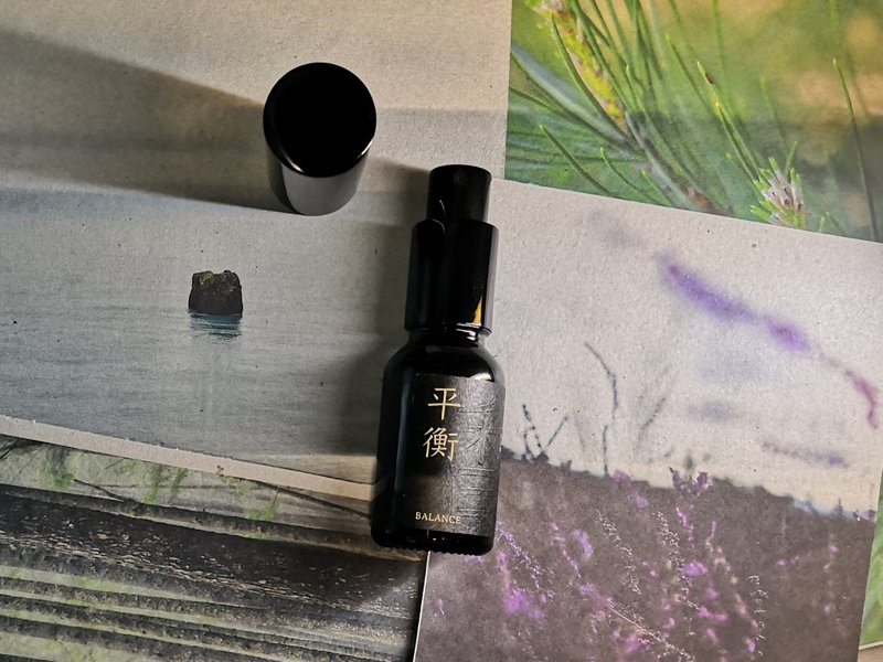 *暂停供货*平衡 - 木调淡香水 • 天然情绪香水 10ml - 香水/香膏 - 精油 咖啡色