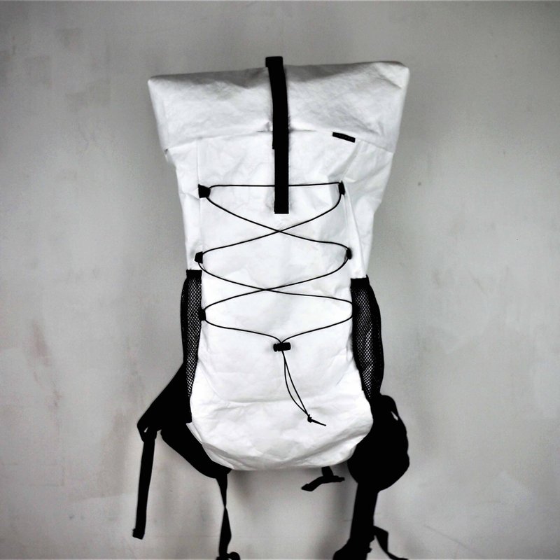6dots Tyvek 登山包 40L 55L背包 过夜 露营 登山 大 容量 (白) - 后背包/双肩包 - 防水材质 白色