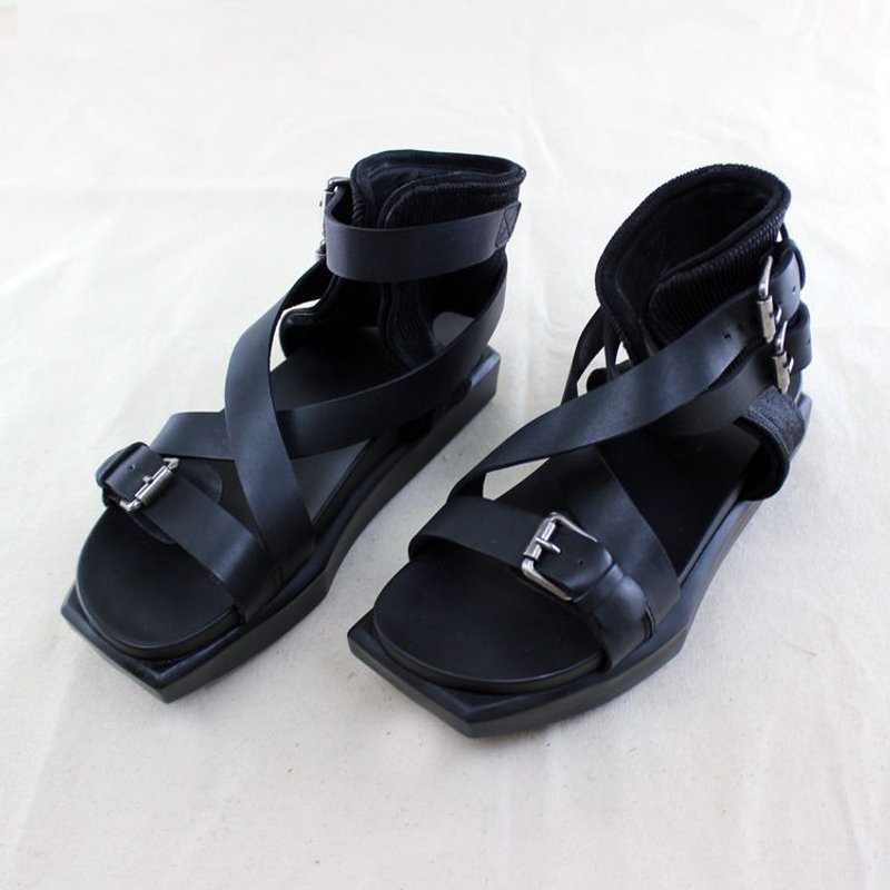 帅气罗马鞋【CONTRAST卡偌诗】 - 女款休闲鞋 - 真皮 黑色