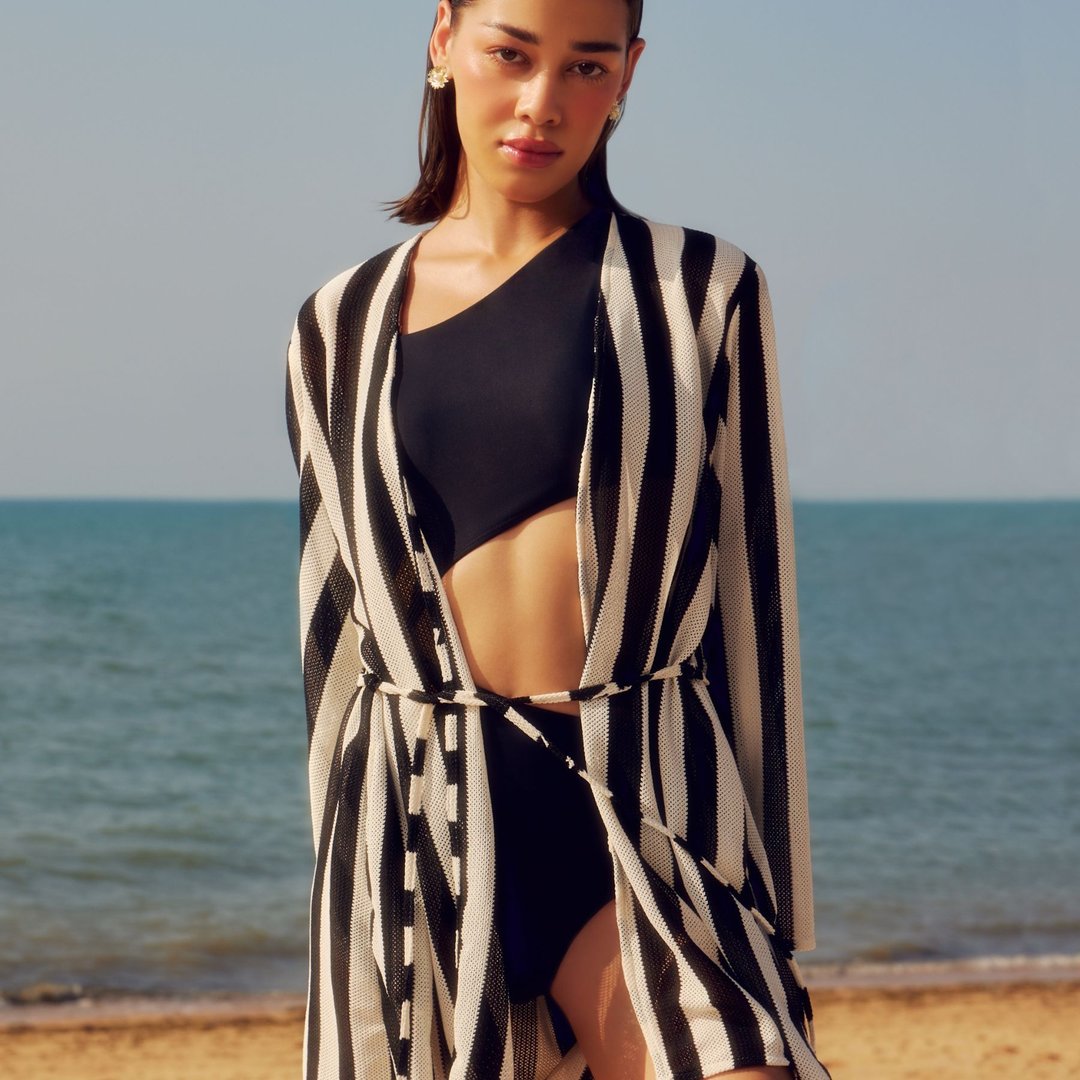 'Avia' 短版罩衫式上衣，午夜奶油色 (CRBW212) - 女装上衣 - 其他人造纤维 