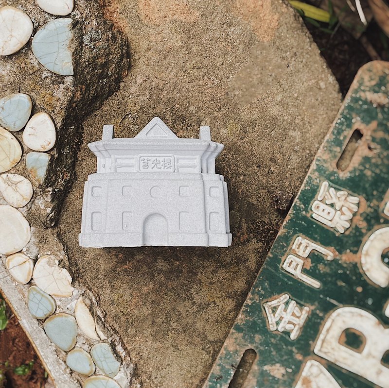 金门莒光楼水泥盆器 - 植栽/盆栽 - 水泥 灰色