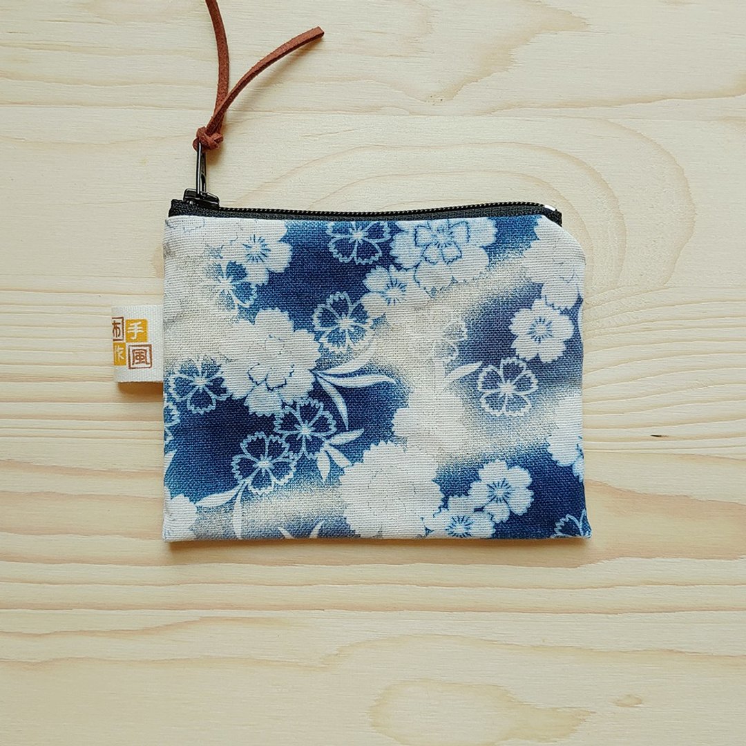 渐层樱花扁型零钱袋 - 零钱包 - 棉 蓝色