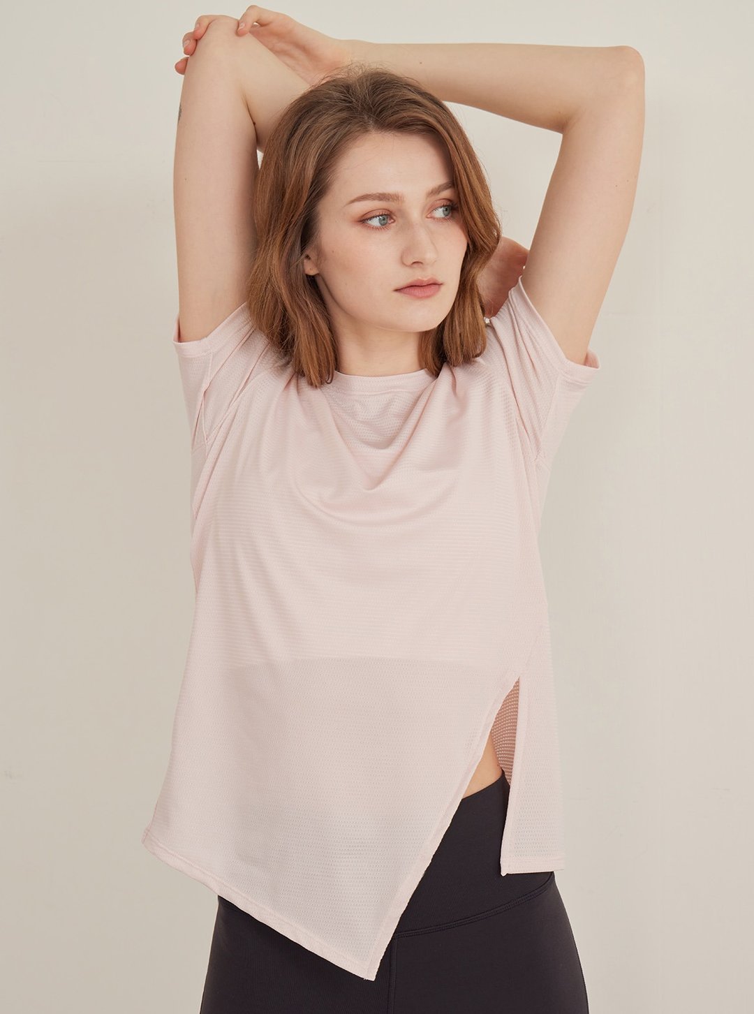 【S2N】MY TODAY 窈窕侧开岔上衣_Pastel Pink T280 - 女装瑜珈服 - 尼龙 