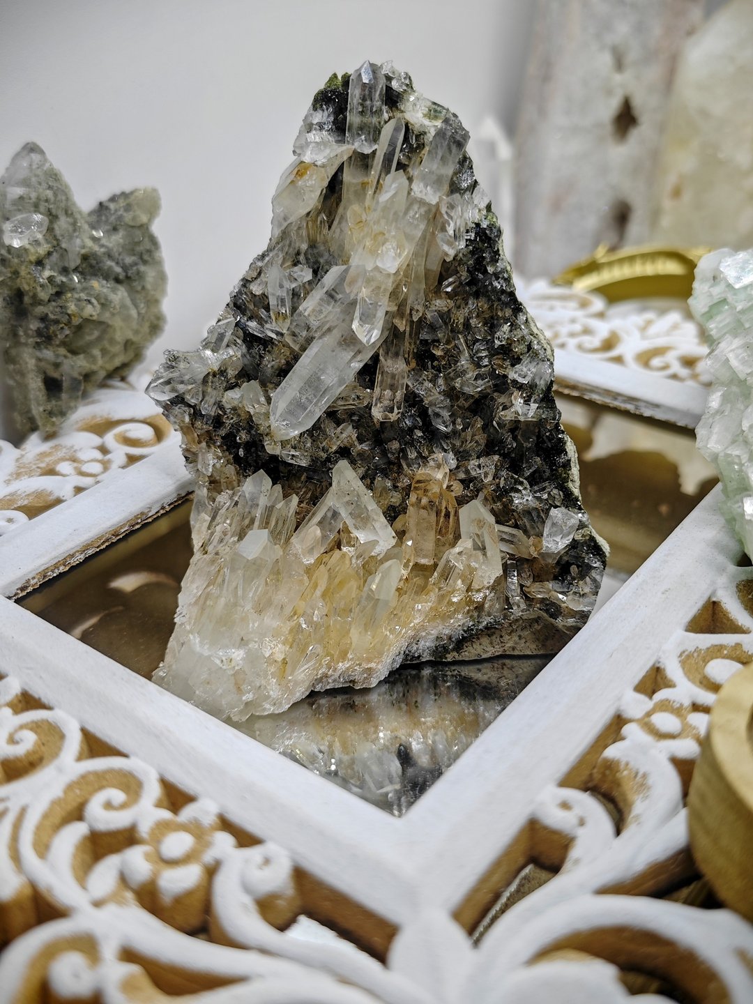 天然绿幽灵晶簇|能量功效|事业|天然水晶摆设 - 摆饰 - 水晶 
