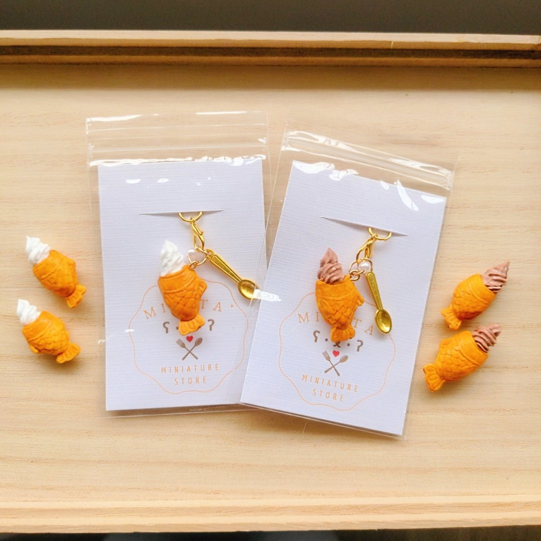 minita* 迷你鲷鱼烧冰淇淋 高仿真 挂饰 吊饰 疗愈小物 袖珍食玩 - 吊饰 - 树脂 橘色