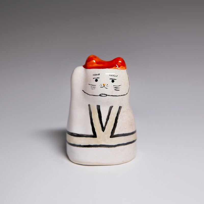 街头开运招财猫-做工的人(红帽) - 摆饰 - 陶 白色