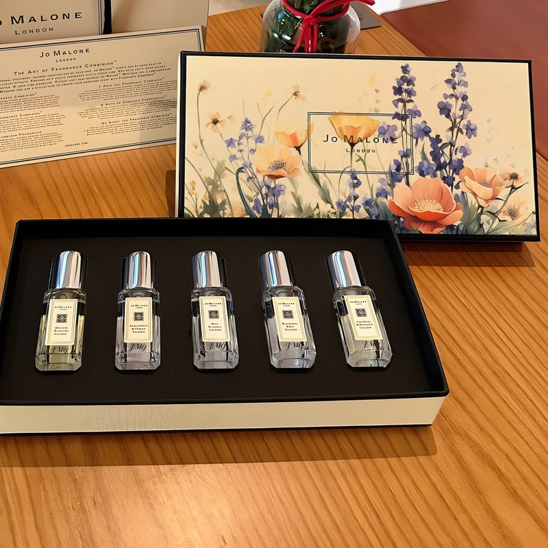 【雕刻印刷加工服务】定制化香水瓶香薰雕刻 订制盒面内容送女友 - 摆饰 - 玻璃 