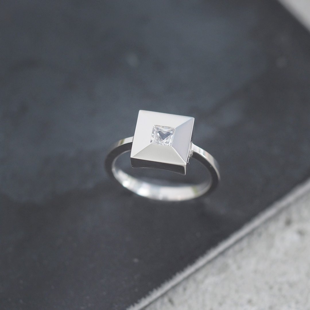 White tile ring Silver 925 - 戒指 - 其他金属 银色