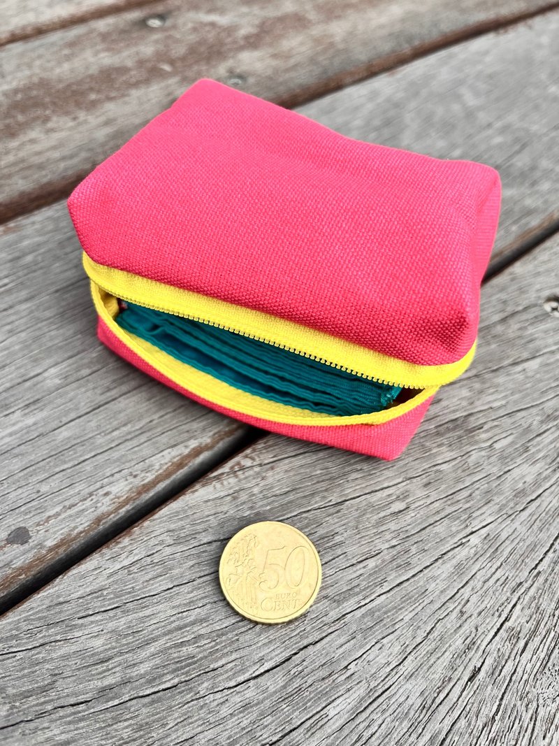 欧洲旅游好物欧元零钱分隔包 - 零钱包 - 棉．麻 