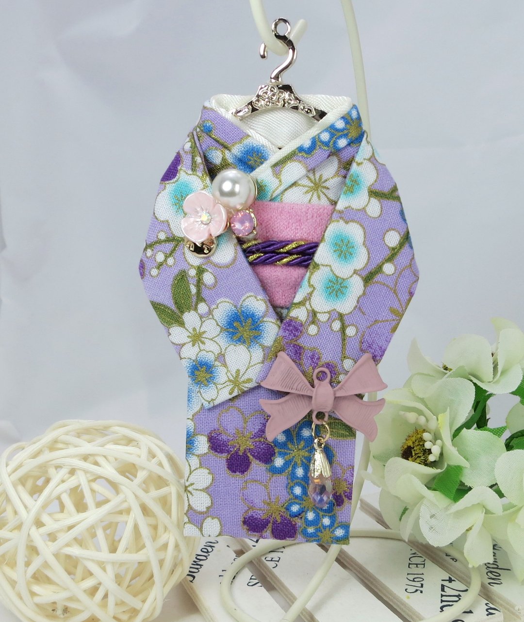 柠檬手作饰品 紫色繁花蝴蝶坠饰和服手作钥匙圈包包吊饰 - 钥匙链/钥匙包 - 棉．麻 