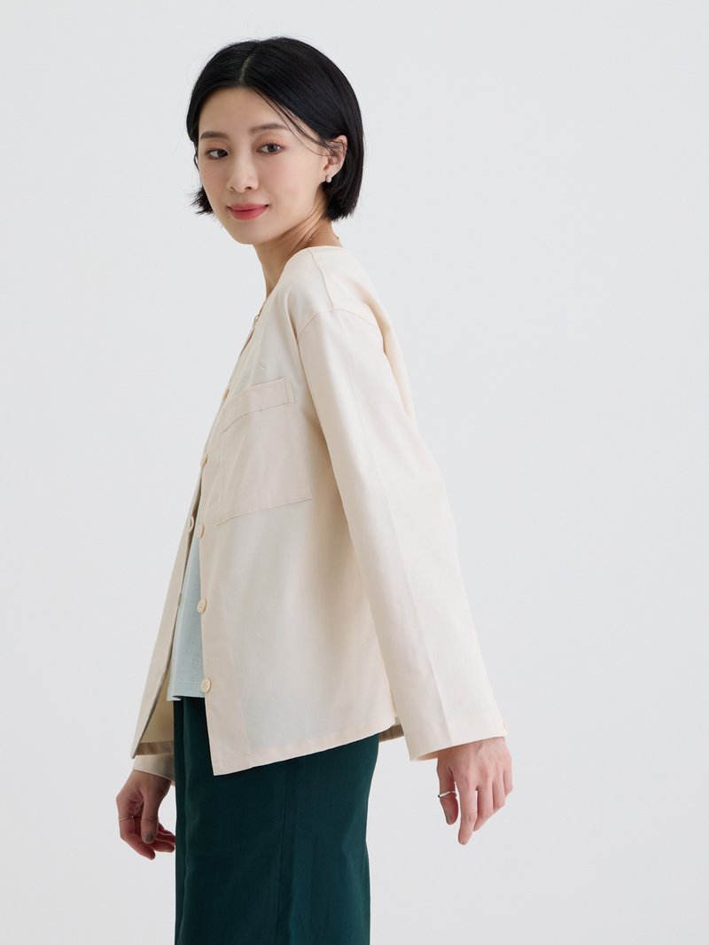 开襟V领长袖外套-白露 - 女装休闲/机能外套 - 其他人造纤维 白色