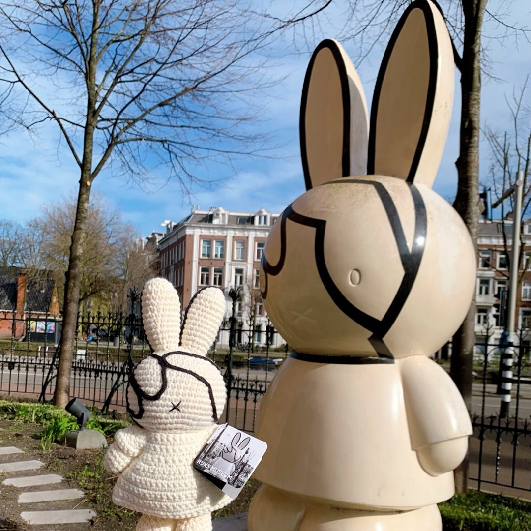 荷兰 Just Dutch | Miffy 米飞兔 编织娃娃 和平 米飞 - 玩偶/公仔 - 棉 白色