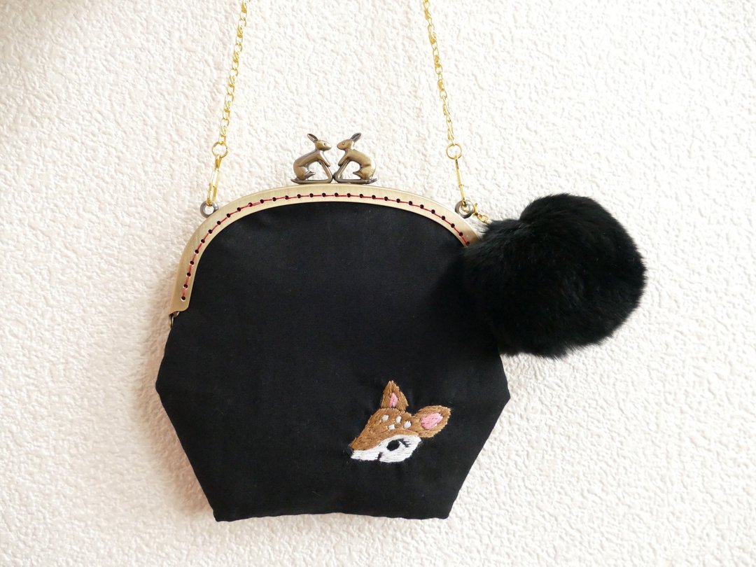 Embroidery shoulder mouthful Bambi - 侧背包/斜挎包 - 棉 黑色