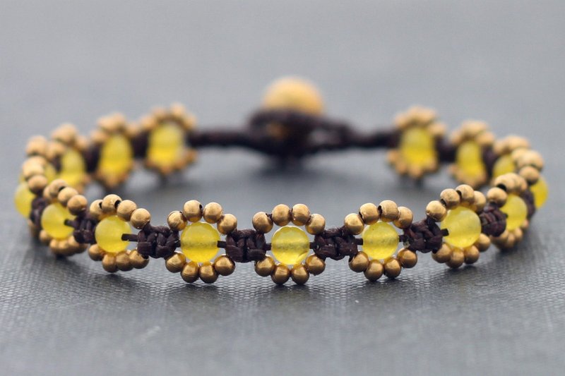 柠檬黄玉串珠编织花手镯，Macrame黄铜石编织手链 - 手链/手环 - 石头 黄色