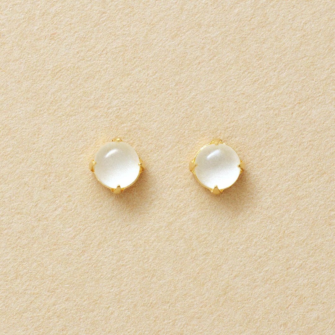 【Second Earrings】 18K 乳白色凸圆形耳环 (黄金) - 耳环/耳夹 - 贵金属 