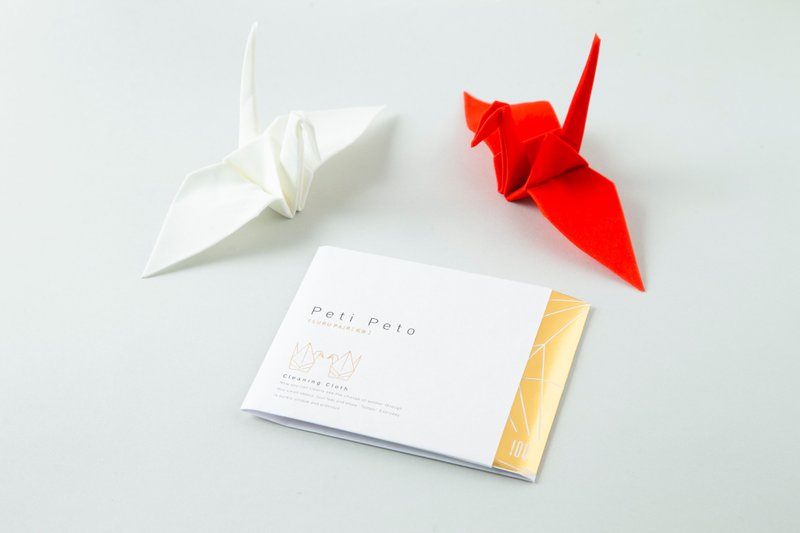 Peti Peto 形状记忆擦拭布 红白鹤双入组 - 眼镜盒/眼镜布 - 聚酯纤维 金色