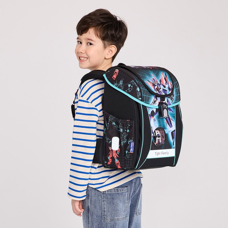 新品 学院风超轻量护脊书包 Pro 2S-机甲守护者 | 中年级适用 - 后背包/双肩包 - 聚酯纤维 黑色