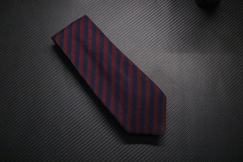 酒红加蓝条纹领带/商务精英百搭羊毛necktie - 领带/领带夹 - 羊毛 多色