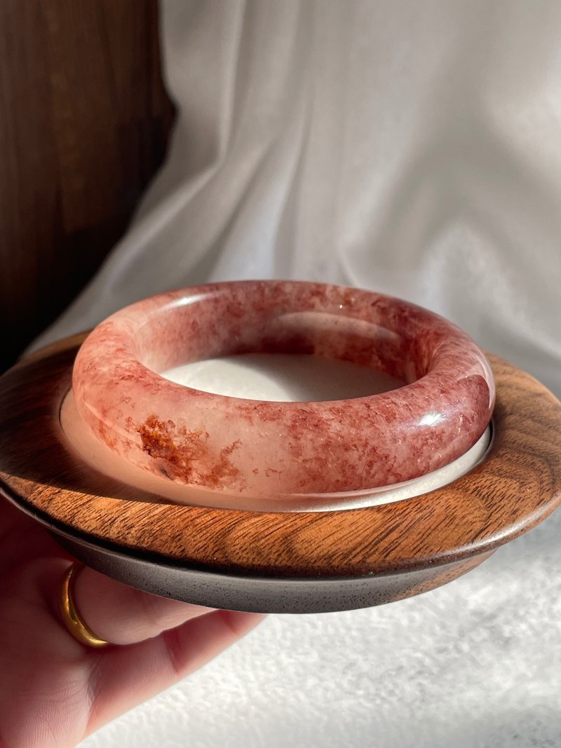 老料佘太翠天花板级别_54.3口的红糖带透 - 手链/手环 - 玉石 红色