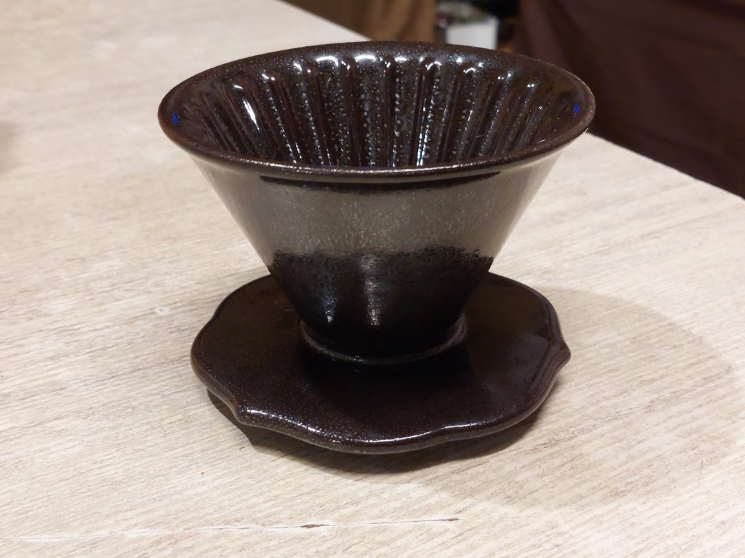 【沐春生活】叶师傅试釉版 自然釉咖啡滤杯 V50 莺歌烧 - 咖啡壶/周边 - 瓷 