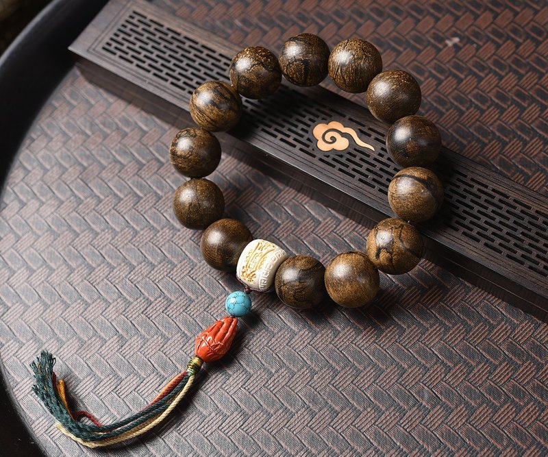 原创柬埔寨菩萨棋沉香手串 天然野生老料沉香 黑油脂沉香 - 手链/手环 - 水晶 