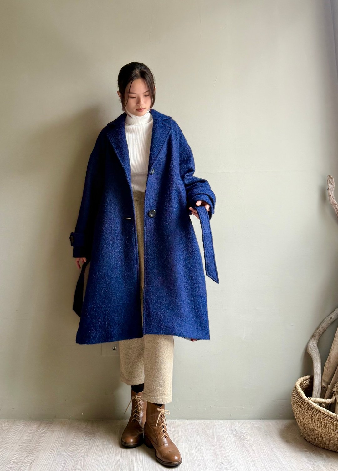 佛罗伦斯情迷/蓝色圈毛意大利制毛料/袖扣廓型长版双层大衣/WOOL - 女装休闲/机能外套 - 羊毛 