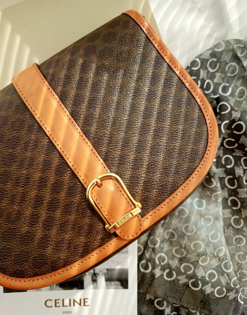 中古美品 CELINE 棕凯旋门马鞍包半月包单肩包斜背包斜背包斜挎包 - 侧背包/斜挎包 - 防水材质 咖啡色