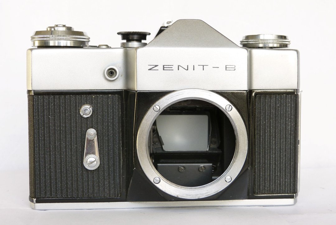 Zenit B Zenit V机身苏联单眼35毫米底片相机KMZ M42卡口 - 相机 - 其他金属 银色
