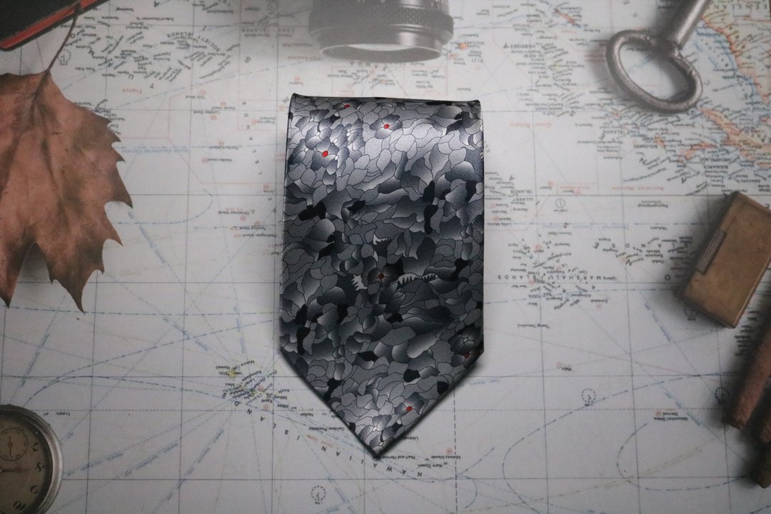 灰色花卉真丝领带雅痞复古绅士装necktie - 领带/领带夹 - 丝．绢 灰色