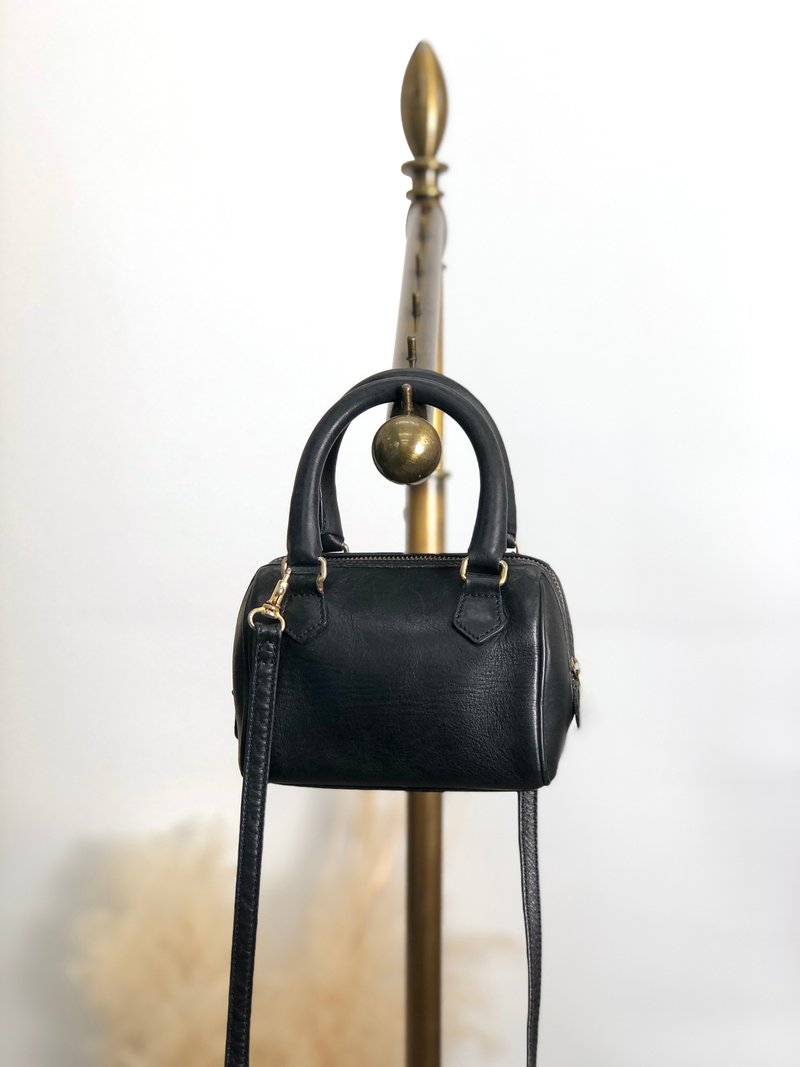 【 日本直送 名牌中古包 】CELINE  સેલિન 侧背包 黑色 皮革 2way 迷你包 vintage 古董 2j4avv - 手提包/手提袋 - 真皮 黑色