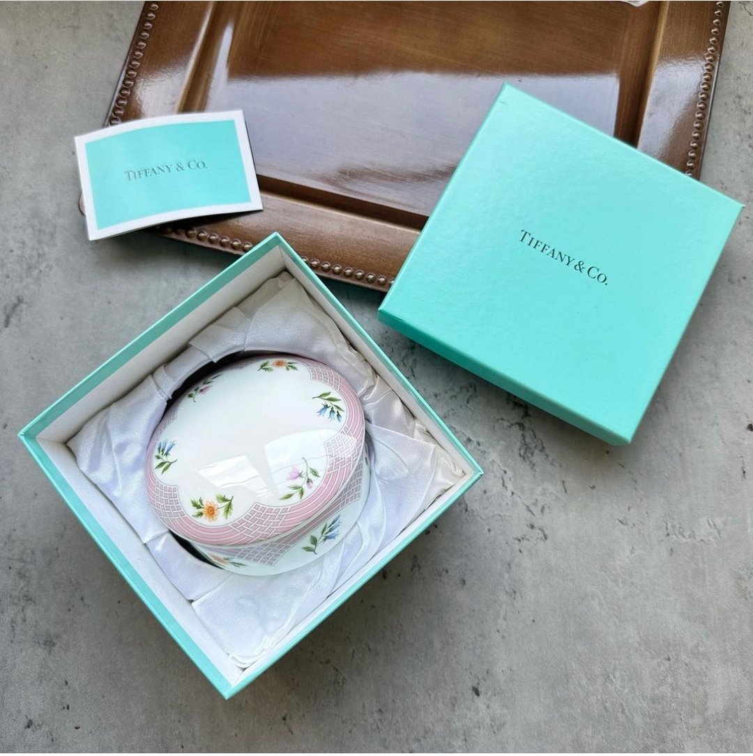 未使用保存品 Tiffany & co. 日本陶瓷甖 家品 餐具 古董品 - 其他 - 陶 白色