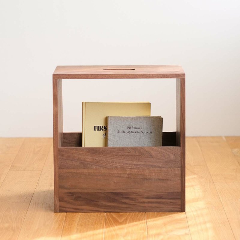 FAVORMADE | 兼具椅凳功能的收纳架 - 收纳用品 - 木头 