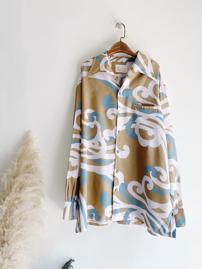 拿铁卡其大浪滚滚海水大图腾 古着纺纱外套上衣 vintage - 女装衬衫 - 聚酯纤维 卡其色