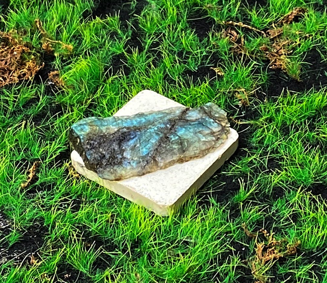 能量摆饰-天然原矿几何双面光-彩光拉长石片 财运水晶 快速出货 - 摆饰 - 水晶 多色