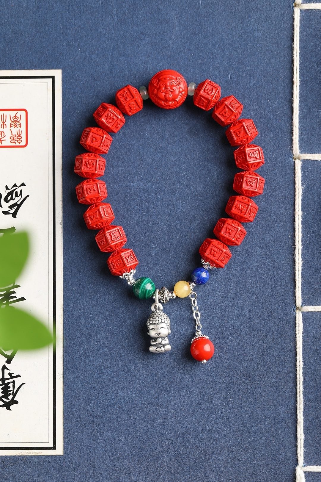 天然原矿朱砂精品红砂六字真言手链 规格10mm左右 - 手链/手环 - 宝石 