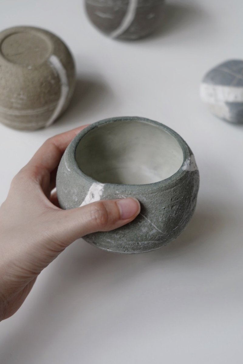 石头手握杯 - 茶具/茶杯 - 陶 灰色
