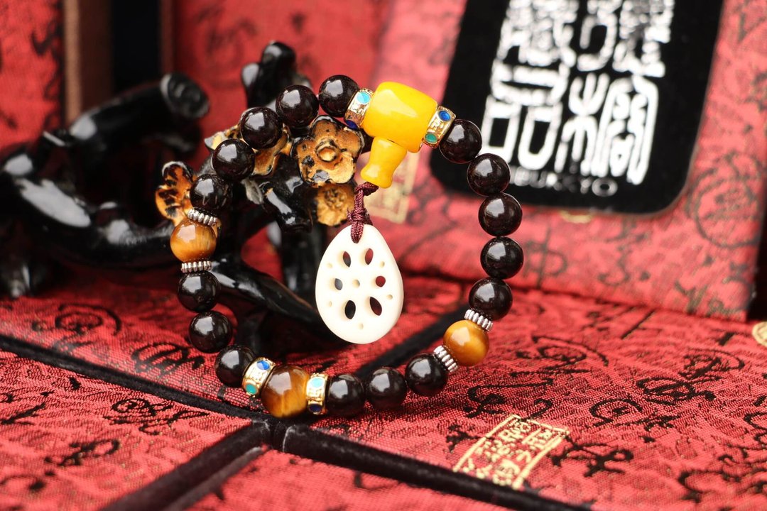 精品椰蒂菩提子手珠 8mm 黄玉髓佛头 莲藕片 佛珠 念珠 定制化 - 手链/手环 - 植物．花 
