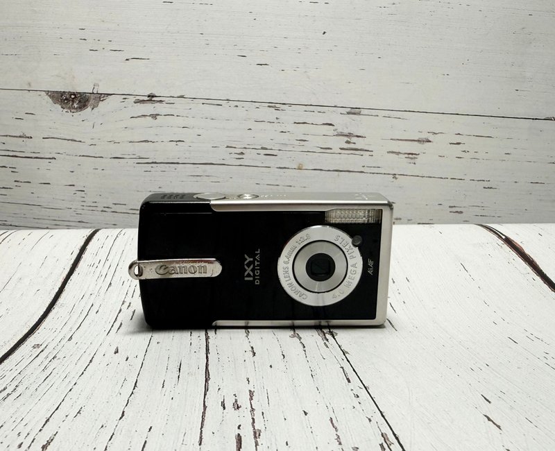 菁桐照相馆 Canon IXY DIGITAL LI PC1060 数位相机 现货 - 相机 - 其他金属 黑色